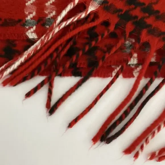 Red Plaid Winter Scarf, Women’s, Cashmink BrandMade In Germany 64 X 11.25 Inches - Picture 3 of 4